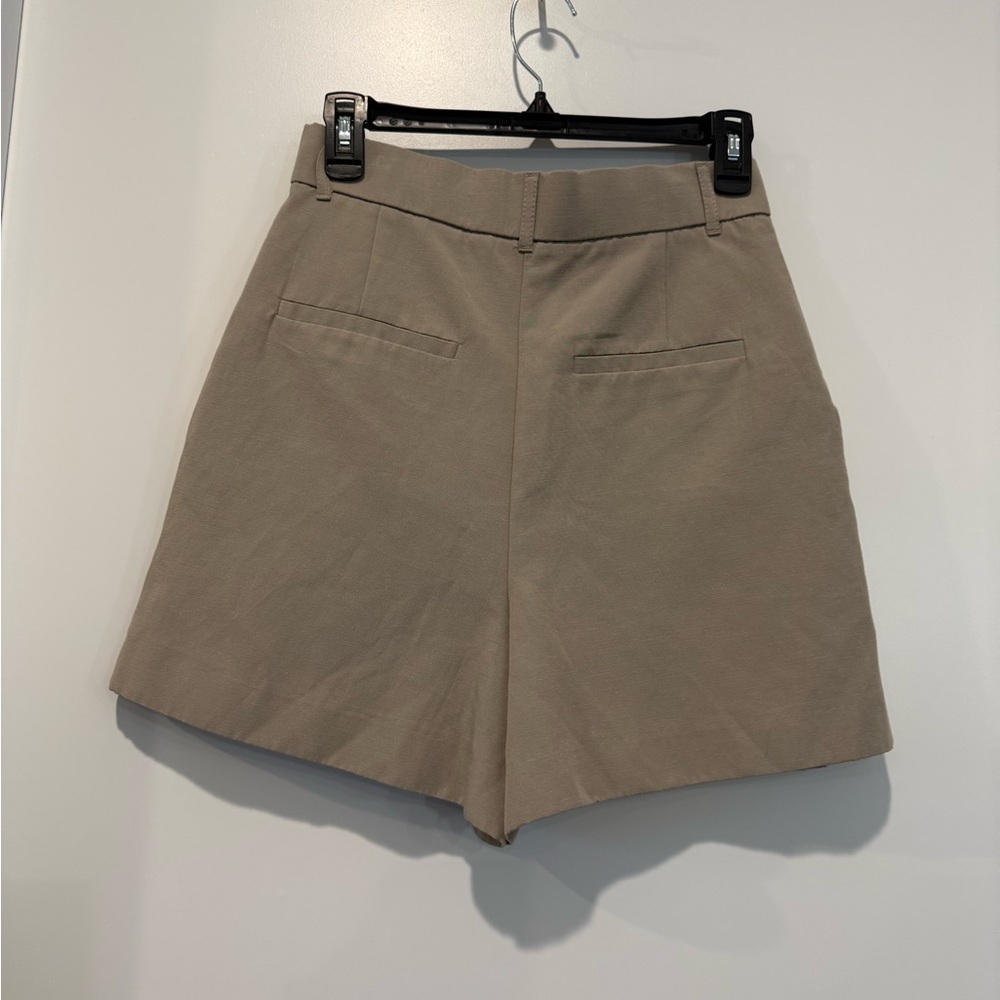 NWT Zara Trouser Short - Picture 3 of 5